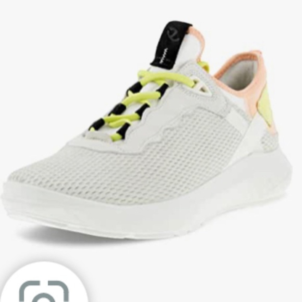 ECCO running shoes new in box w/ discounted shipping